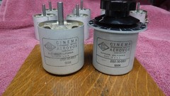 One pair of Cinema Engineering Aerovox 500k ohms pots