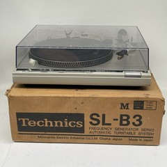 Vintage TECHNICS SL-B3 belt drive Automatic TURNTABLE W/ ADC Cart & Box JAPAN