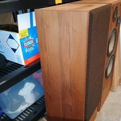 Realistic Optimus T-100 Speakers Walnut Veneer Audiofile Radio Shack Tandy WORKS