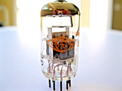 AMPEREX 6DJ8/ECC88 VACUUM TUBE GRAY PLATE MADE IN HOLLAND TV-7 TESTED NEW.