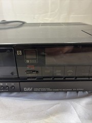 Sony EV-S700U 1st Video 8 VCR 8mm Digital Audio Video Cassette Recorder Player