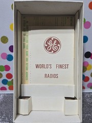 Vintage GE Solid State FM/AM Radio P1791