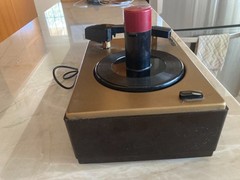 VINTAGE RCA VICTOR 1950 TURN TABLE MODEL 45 J-2. 1 OWNER. WORKS. “NICE”
