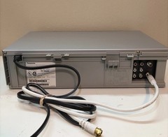 Panasonic PV-V4524S-K 4-Head Hi-Fi Stereo VCR VHS Player Recorder NO Remote WORK