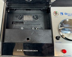 Bell & Howell 3060 Cue Solid State Cassette Tape Recorder Player WORKS WITH BOX