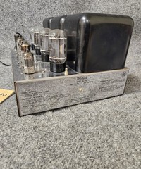 McIntosh MC240 Vacuum Tube Amplifier with owners manual