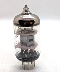Lot of 8 Vintage Vacuum Tubes RCA, General Electric, Mullard, USSR Not Tested