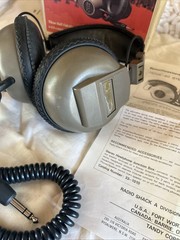 Realistic Nova 40 Hi Fi Stereo Headphones Vintage Tested Working EXCELLENT