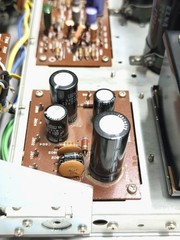 MARANTZ 1030 STEREO INTEGRATED AMPLIFIER , serviced, new cover