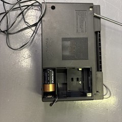 Sony ICF-700W FM/AM Portable Radio AC or Batteries