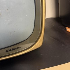 RCA Victor Deluxe TV Model 17-PD-8096U – Untested For Parts – READ