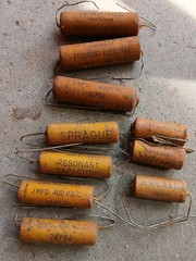 10 NOS Vintage SPRAGUE 72P51 72P52 72P53 400 Volt DC Molded Paper Capacitors