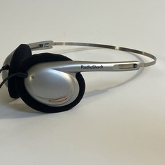 RadioShack Stereo Over-the-ear Headphones Earphones Vintage 33-1160