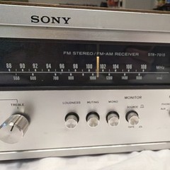 Sony STR-7015 Vintage FM Stereo FM-AM Receiver w/ Wood Case Cabinet