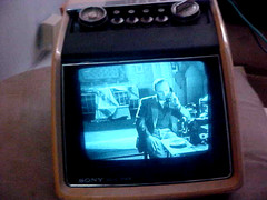 RETRO VINTAGE TV SONY 7 INCH B+W CRT PORTABLE TV AC-D BATTERIES CIRCA 1970