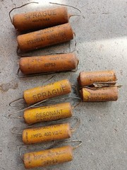 10 NOS Vintage SPRAGUE 72P51 72P52 72P53 400 Volt DC Molded Paper Capacitors