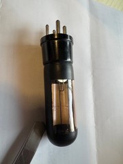 Vintage Unused U. S. Navy GE GL-1P23 1943 Photo Tube w/1942 Instructions