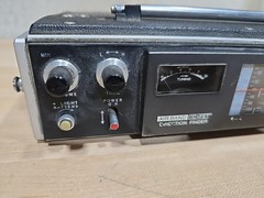Vintage Sony ICF-8500 5 Band AM/FM Radio Receiver Powers On Parts Repair AS-IS