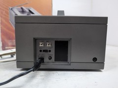 Uratech Model Ct-105 Deluxe Portable TV 5” Battery Operated External Antenna Box