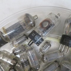 Lot of VTG Vacuum Tubes GE Tung-Sol Raytheon Radio Amp Valves Bulk – for Parts