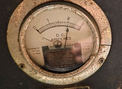 Vintage BL Electrical/The Benwood Linze DC Amperes Meter with Ohmite Variac