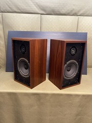 Pioneer CS-44 speakers 2 way fully functional EC original walnut cabinets