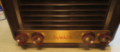 Antique DeWald AM/FM Tube Receiver Model C-800 – Early 1950s – For Parts/Repair