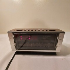 Vintage “J.C.Penney”- AM/FM Dual Alarm Clock Radio/model#680-3795