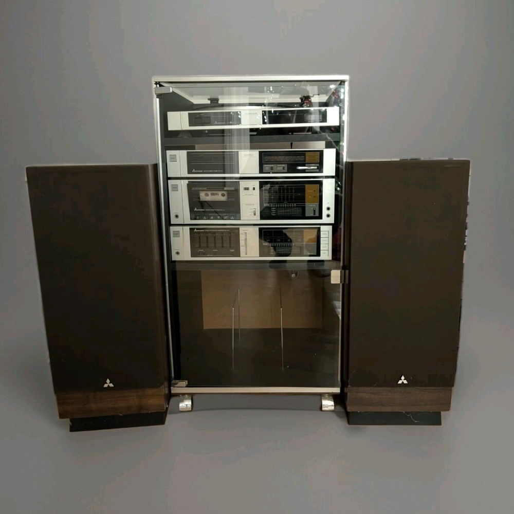 Mitsubishi Audio Cabinet w/ Stereo, Cassette, Amplifier, Turntable, and Speaker