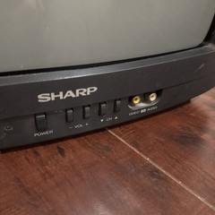 SHARP 13″ CRT TV Retro Gaming Color TV Model 13L-M100B TESTED WORKING W/ Remote