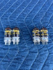 VINTAGE NIPPON ELECTRIC WESTERN COPY AUDIO AMPLIFIER GUITAR OUTPUT TUBE 12AU7