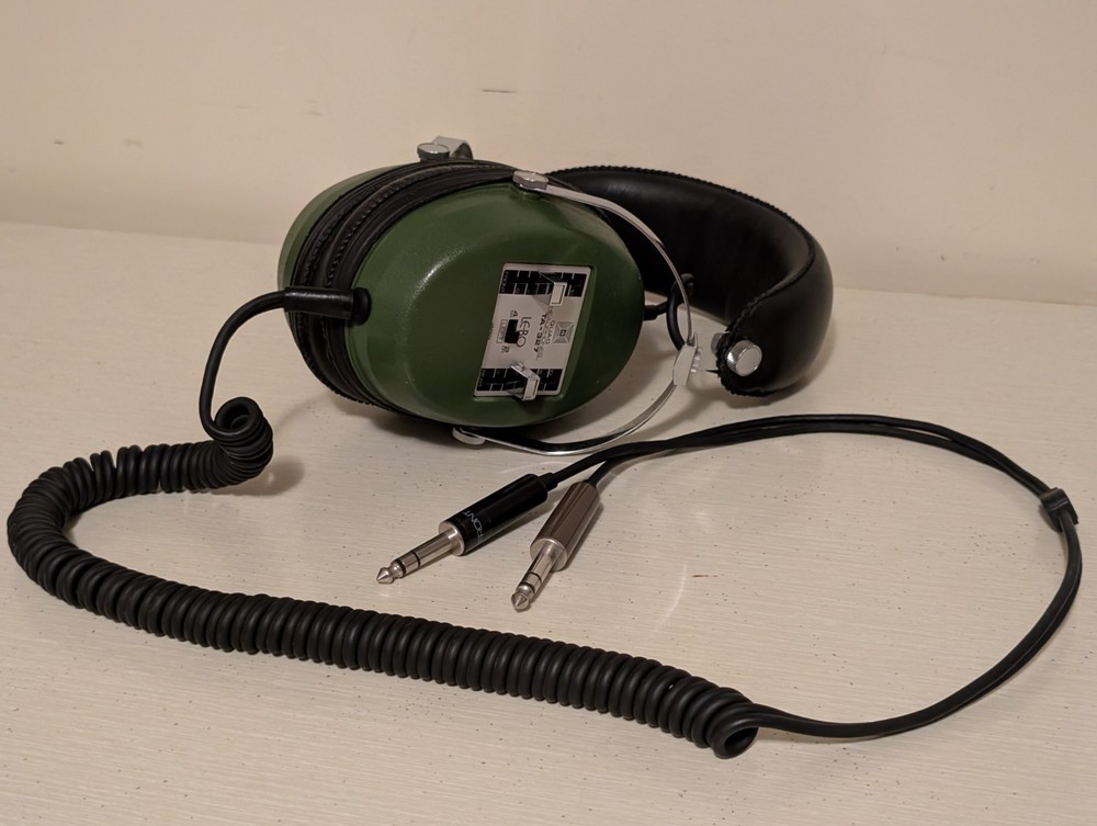 Vintage Le-Bo TA-327 Quad Headphones 4ch/2ch 1970’s Avacado Green ,Ex. Cond. HTF