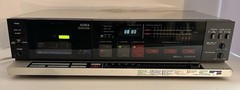 Vintage Aiwa AD-F660 3-Head Stereo Cassette Deck Recorder Player PARTS/REPAIR
