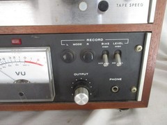 Teac Reel To Reel A-4010SL FOR PARTS or REPAIR NOT WORKING.