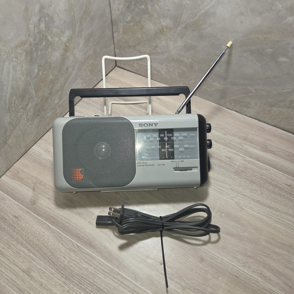 SONY ICF-760 FM/AM 2 Band Receiver Radio Made In Malaysia With Power Cord Tested