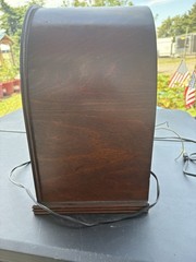 Philco Jr. Model 80 Cathedral Wood Cabinet Tabletop Tube Radio