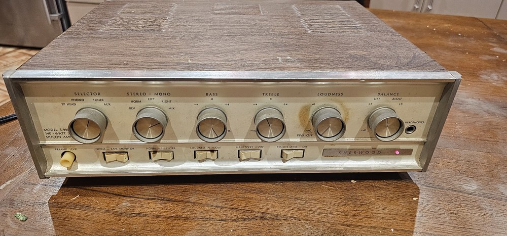 Sherwood S9900A Integrated Amplifier Tested Beautiful Cabinet