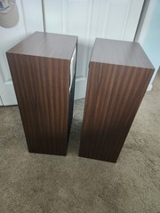 Vintage Kenwood JL-650W Three-Way Speaker Cabinets – Both