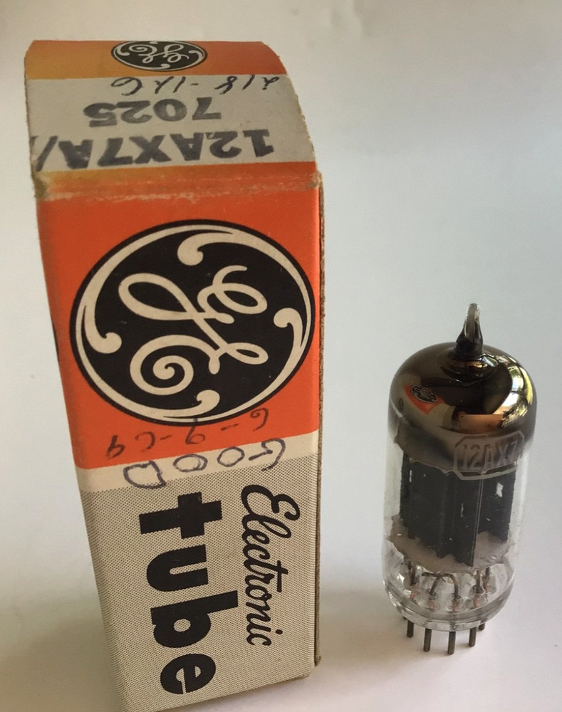 GE 12AX7 7025 Tube Long Gray Plates Top Getter USA Tested Good Vtg w/ Orig Box