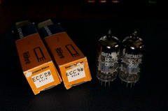 2 – Vintage NOS Siemens ECC88 / 6DJ8 / 6922 Audio Tube NIB / PAIR