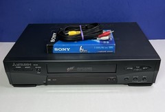 Mitsubishi HS-U446 Hi-Fi VHS VCR Player Recorder – Tested Works Great No Remote