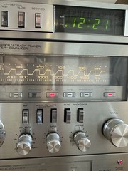 Yorx M2608 Stereo System Receiver EQ AM FM Cassette 8 Track Works *Read*