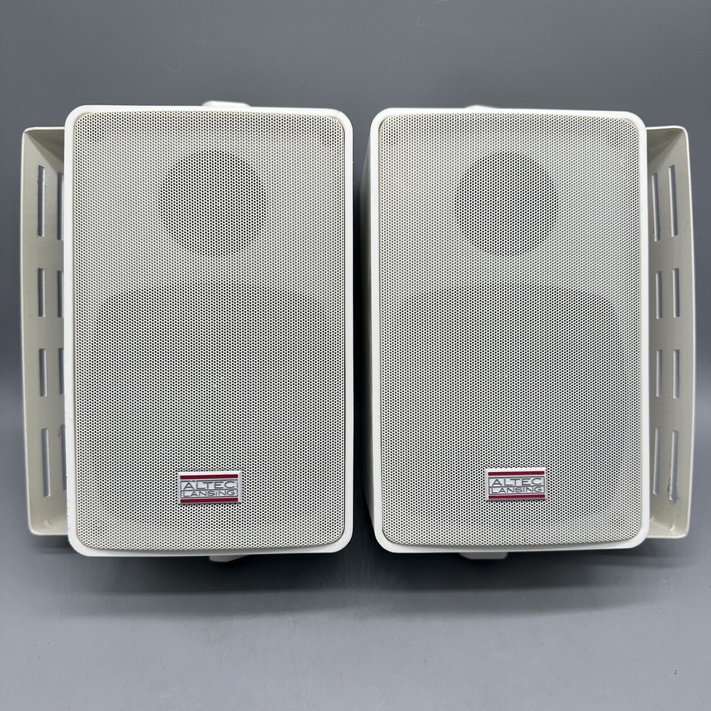 Pair of Altec Lansing Model 52 2-Way Indoor/Outdoor Surround Sound Speakers
