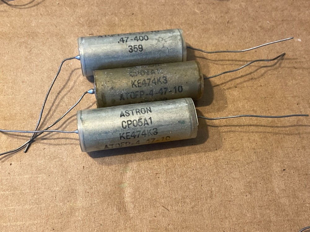 3 NOS Vintage .47 uf 400v Astron Vitamin Q Capacitors TEST GOOD Glass-Sealed PIO