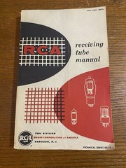 1950s RCA Receiving Tube Manual RC-17