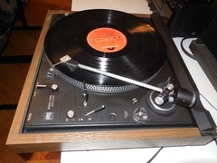 DUAL 522 VINTAGE TURNTABLE