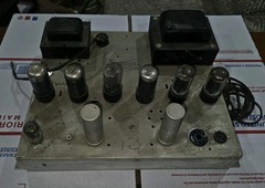 Magnavox Amp 142AA Tube Amp Amplifier With Tubes 6v6