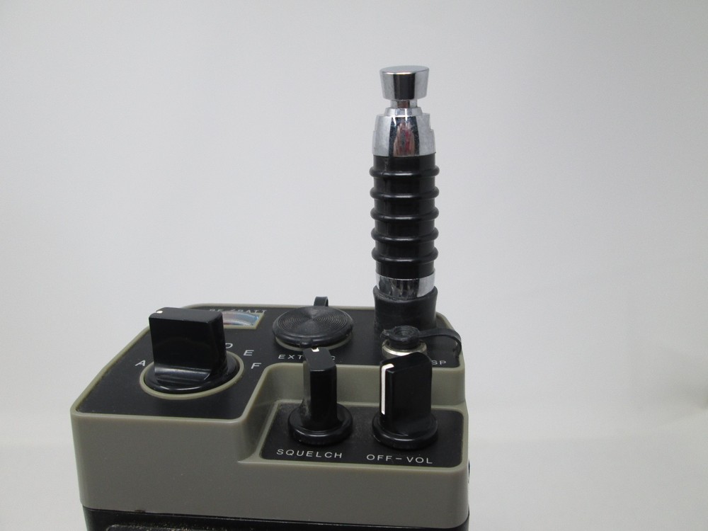 Realistic TRC-208A Center Loaded Transceiver Antenna