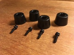 (4)Rubber Feet W/Screws Audio Gear Parts /5050, 6060, 7070, 8080.9090 /Sansui DB