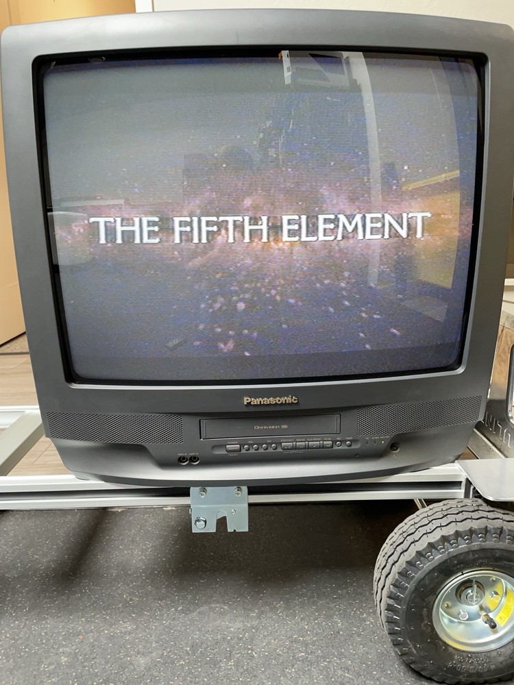 Panasonic 25” Color CRT TV CT-25G7F – Retro Gaming | w Remote | See Description
